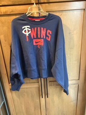 Nike Navy Blue Crewneck with Red Twins Graphic